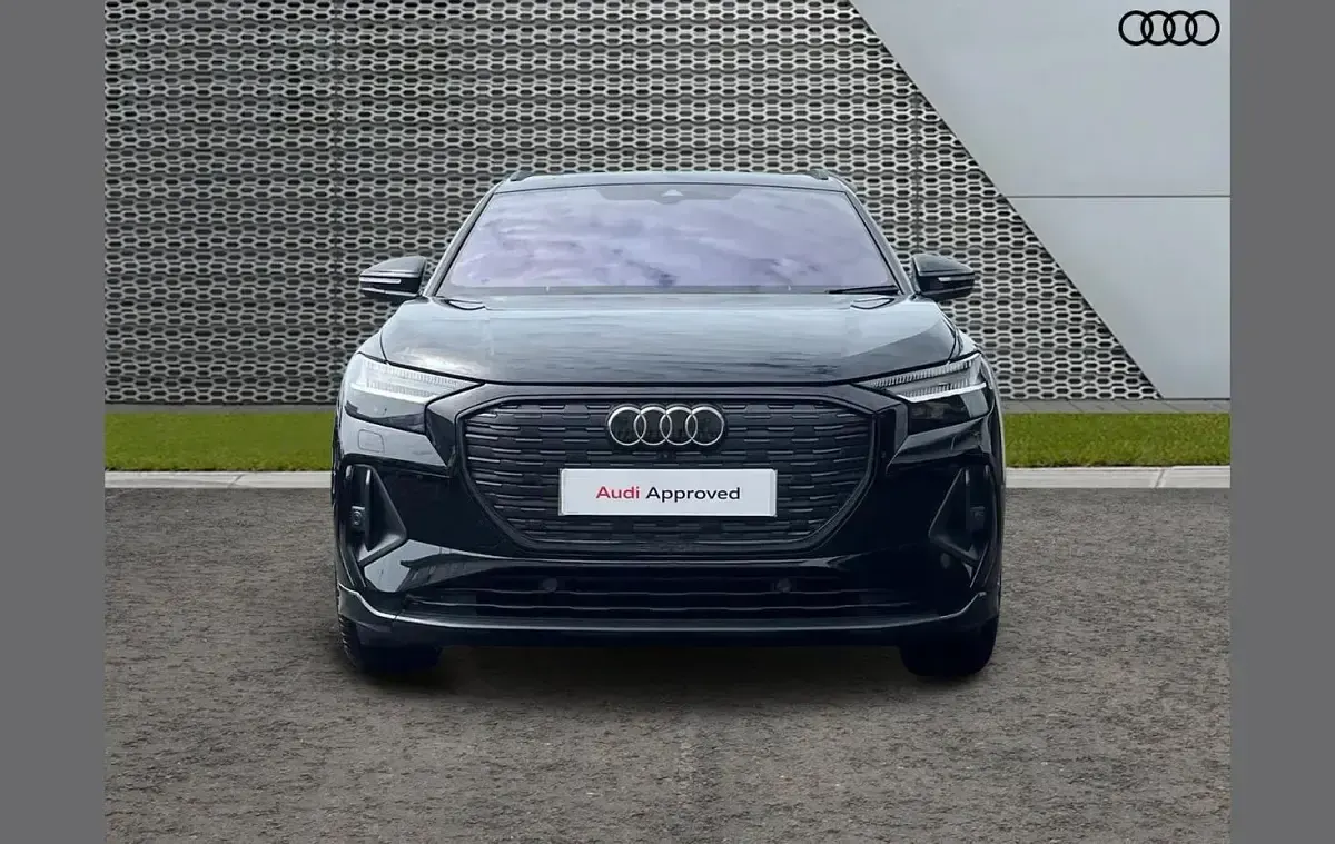 Used Audi Q4 e-tron Black Edition 206 kW (281 HP) 2026 Black SUV