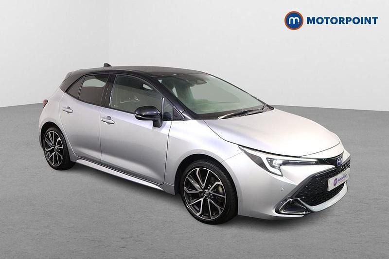 Silver Used 2023 Toyota Corolla Hatchback | £23,799 (Fair price) - Image 1/4
