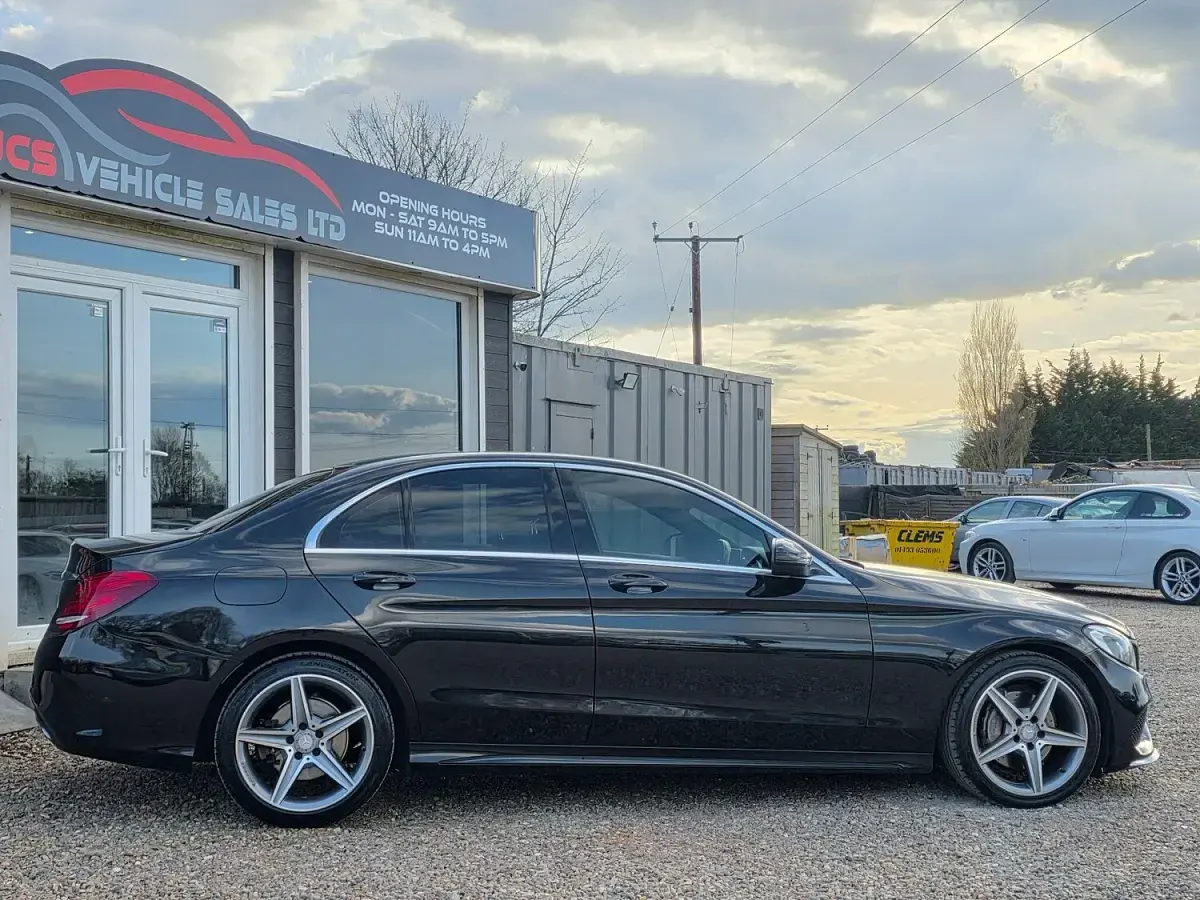 Begagnad Mercedes C220 AMG line 170 HK (125 kW) 2017 Svart Sedan
