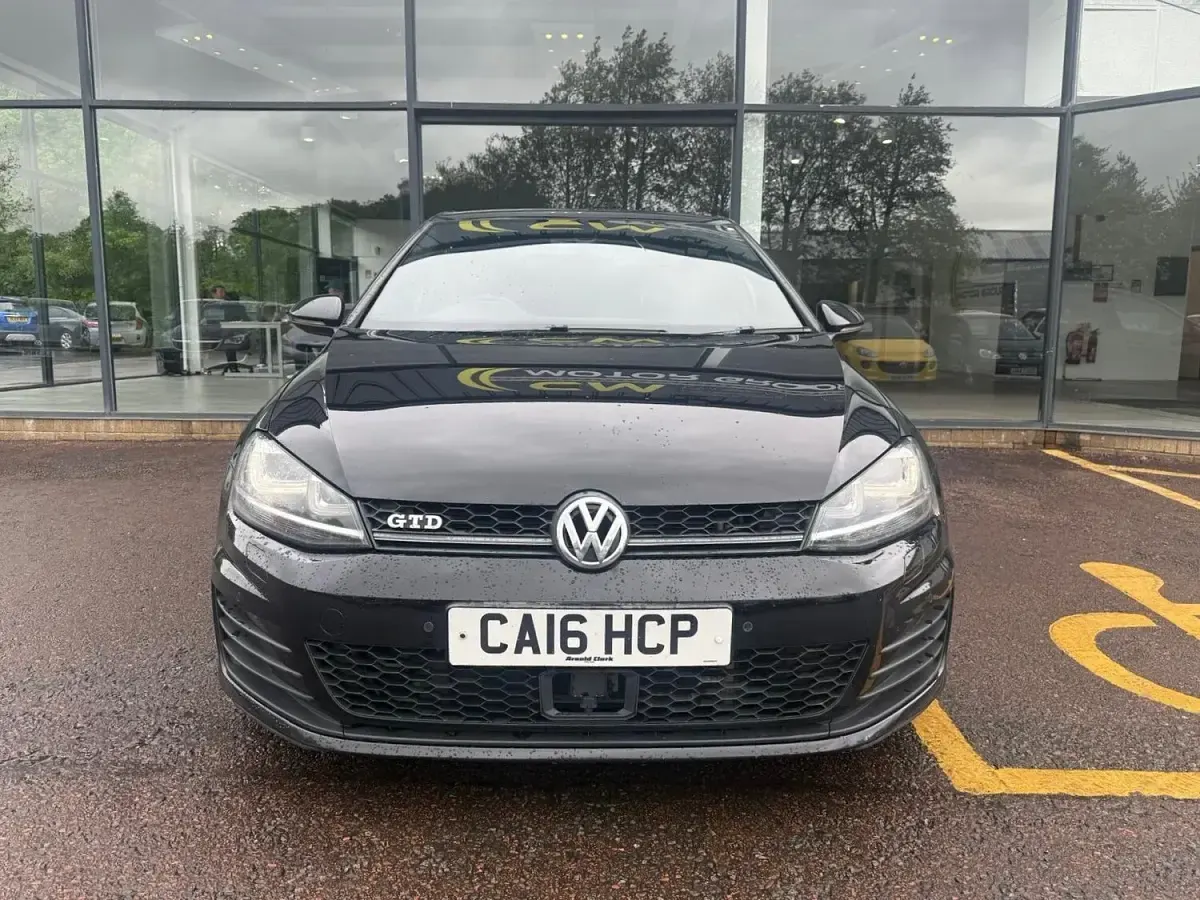 Used VW Golf VII GTD 181 HP (133 kW) 2016 Black Hatchback
