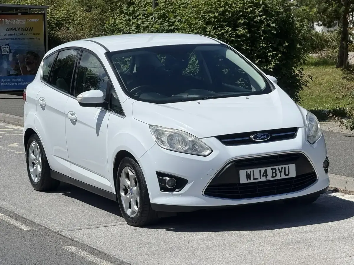 Used Ford C-MAX Zetec 2014 White MPV