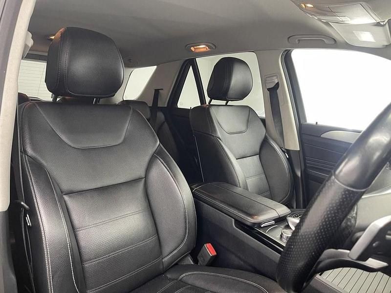 Used Mercedes GLE250 AMG line 204 HP (150 kW) 2018 Black Estate