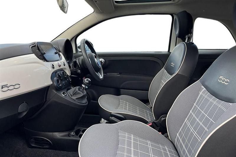 Used Fiat 500 Lounge 69 HP (50 kW) 2018 White Hatchback