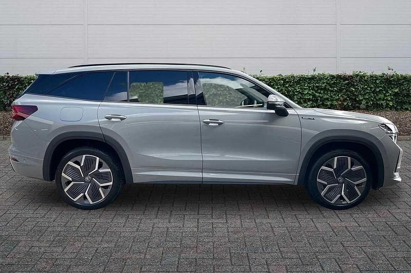New Skoda Kodiaq SportLine 150 HP (110 kW) 2026 Meteor grey SUV