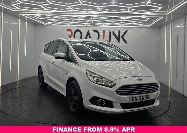 White Used 2016 Ford S-MAX Titanium MPV | £9,490 (Fair price) - Image 1/1