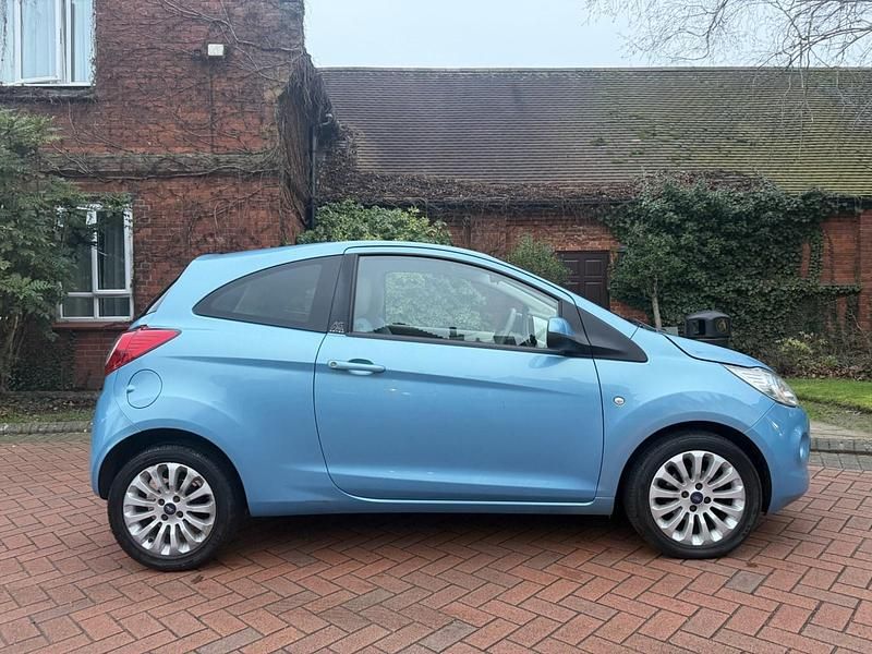 Used Ford Ka Zetec 75 HP (55 kW) 2010 Blue Hatchback