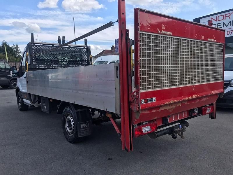 Used Ford Transit 130 HP (95 kW) 2020 White Cabriolet