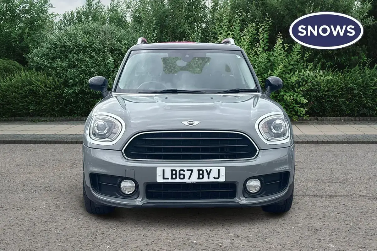 Używany Mini Cooper Countryman 136 KM (100 kW) 2017 Szary SUV