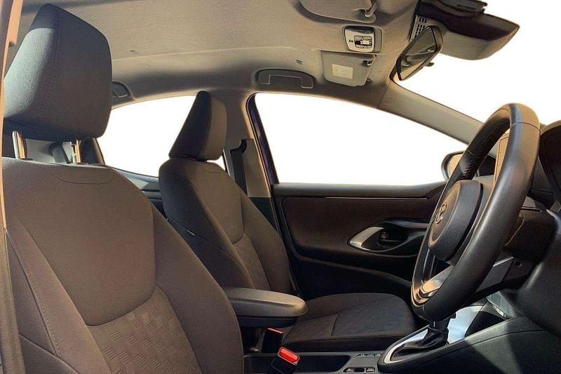 Begagnad Mazda 2 Exclusive-Line 2025 Blå Halvkombi