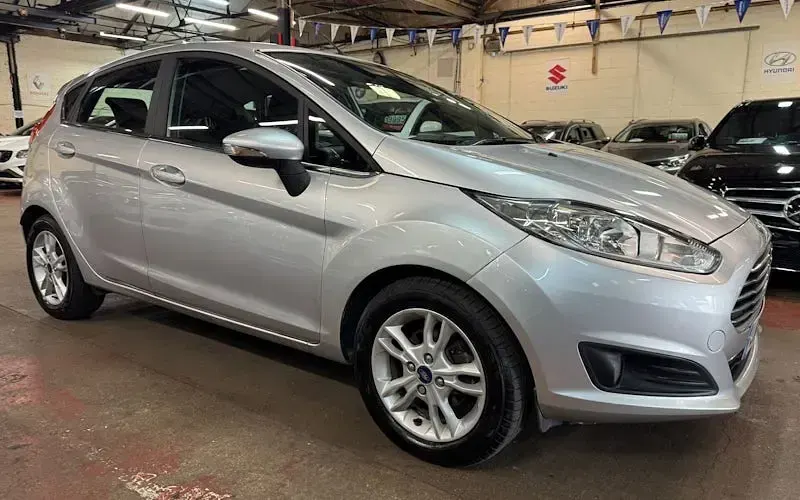 Used Ford Fiesta Zetec 82 HP (60 kW) 2017 Hatchback