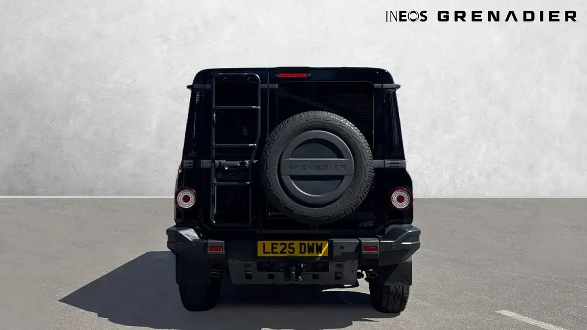 Used Ineos Grenadier 286 HP (210 kW) 2025 Black MPV