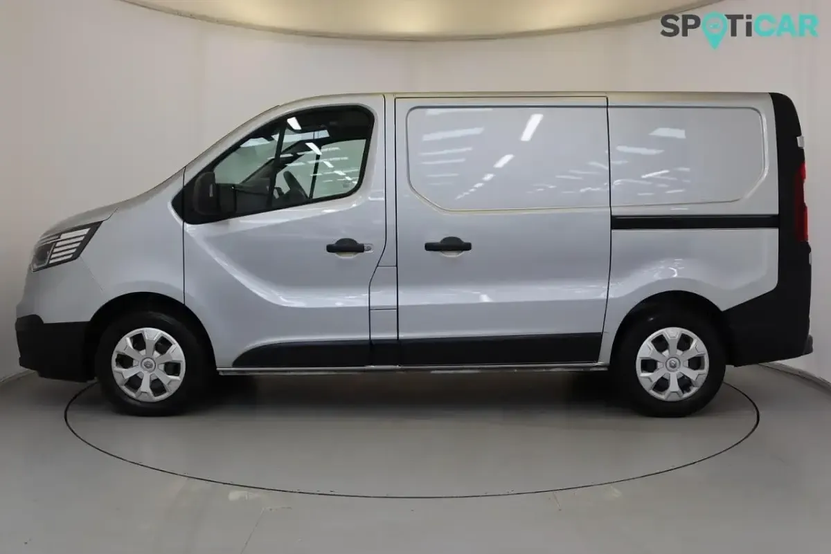 Used Renault Trafic Business 128 HP (94 kW) 2023 Grey