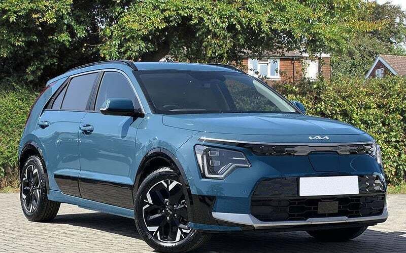 Used 2025 Kia e-Niro 2 SUV | £24,995 (Expensive) - Image 1/1