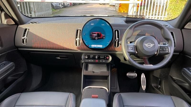 Used Mini John Cooper Works Countryman 300 HP (220 kW) 2024 Grey SUV