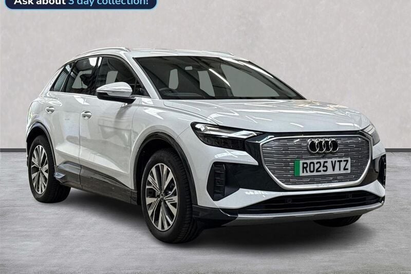 White Used 2025 Audi Q4 e-tron Sport SUV | £35,762 (Good price) - Image 1/4