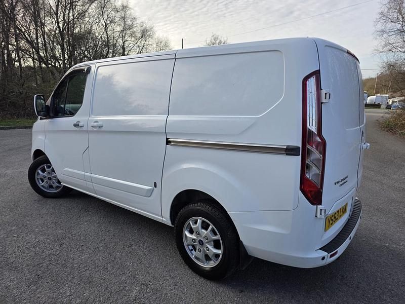 Usado Ford Transit Custom Limited 125 HP (91 kW) 2014 Branco Van