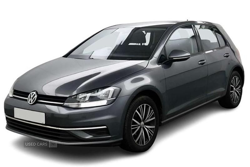 Used VW Golf VII SE 110 HP (80 kW) 2018 Hatchback