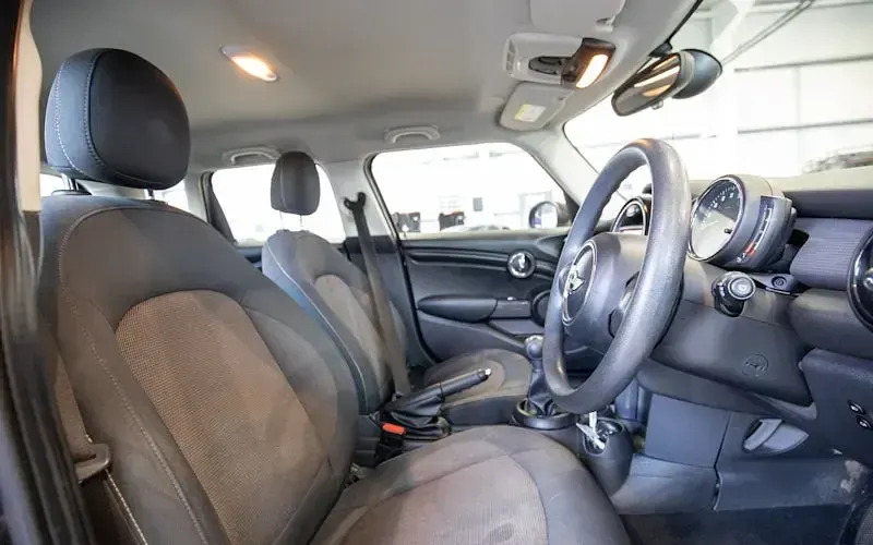 Used Mini Cooper Hatch 136 HP (100 kW) 2017 Black Hatchback