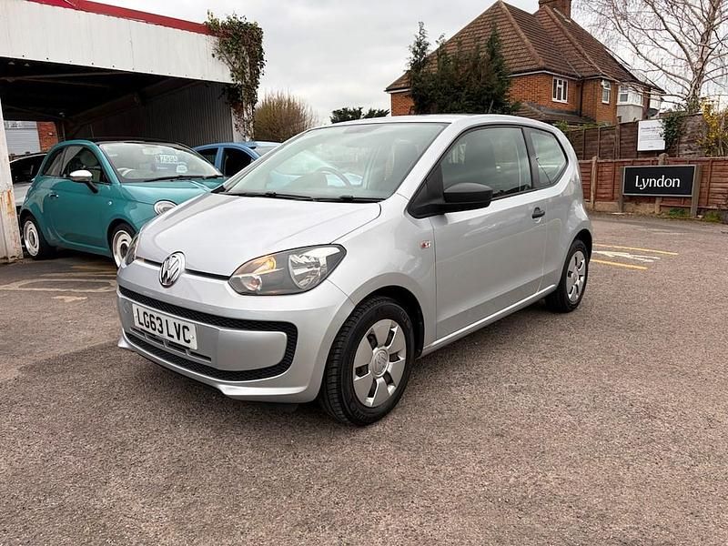 Used VW up! take up! 60 HP (44 kW) 2013 Silver Hatchback