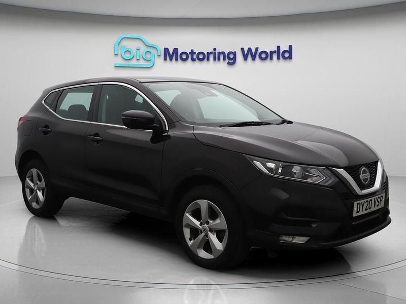 Black Used 2020 Nissan Qashqai Acenta Premium SUV | £12,000 (Good price) - Image 1/4