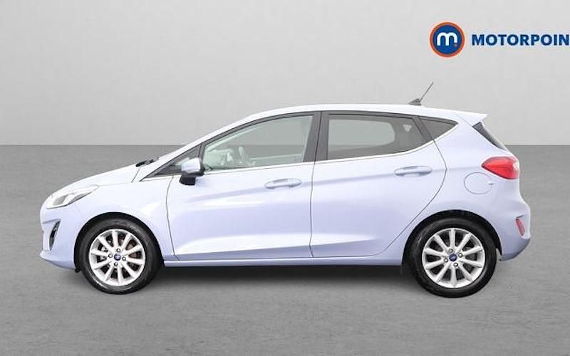 Used Ford Fiesta Titanium 125 HP (91 kW) 2021 Blue Hatchback