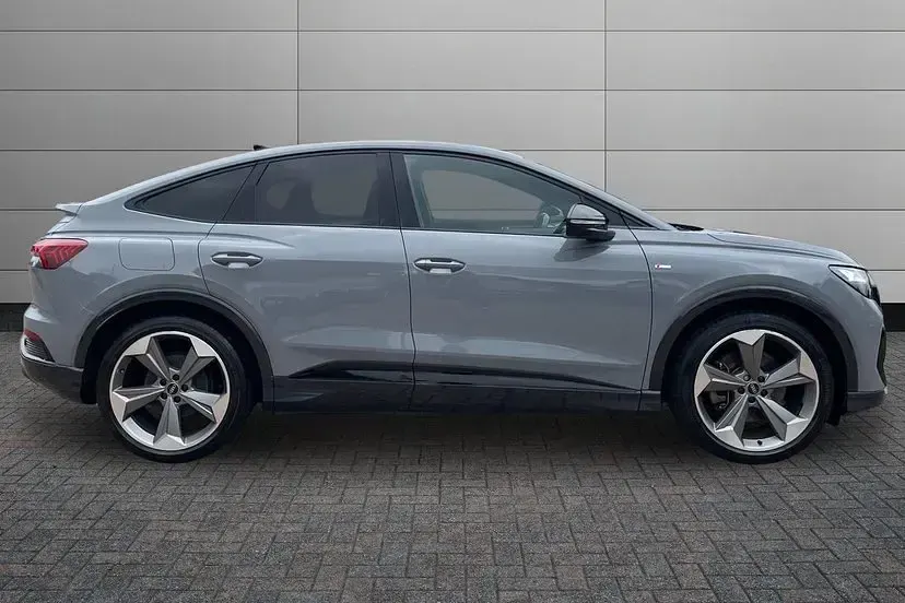 Used Audi Q4 Sportback e-tron Black Edition 207 kW (282 HP) 2024 Pebble grey SUV