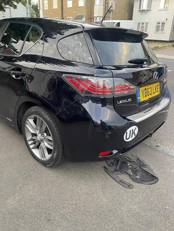 Black Used 2014 Lexus CT200h Luxury Line Hatchback | £4,700 - Image 1/4