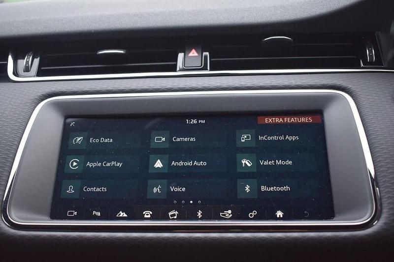 Used Land Rover Range Rover evoque R-Dynamic 200 HP (147 kW) 2019 White SUV