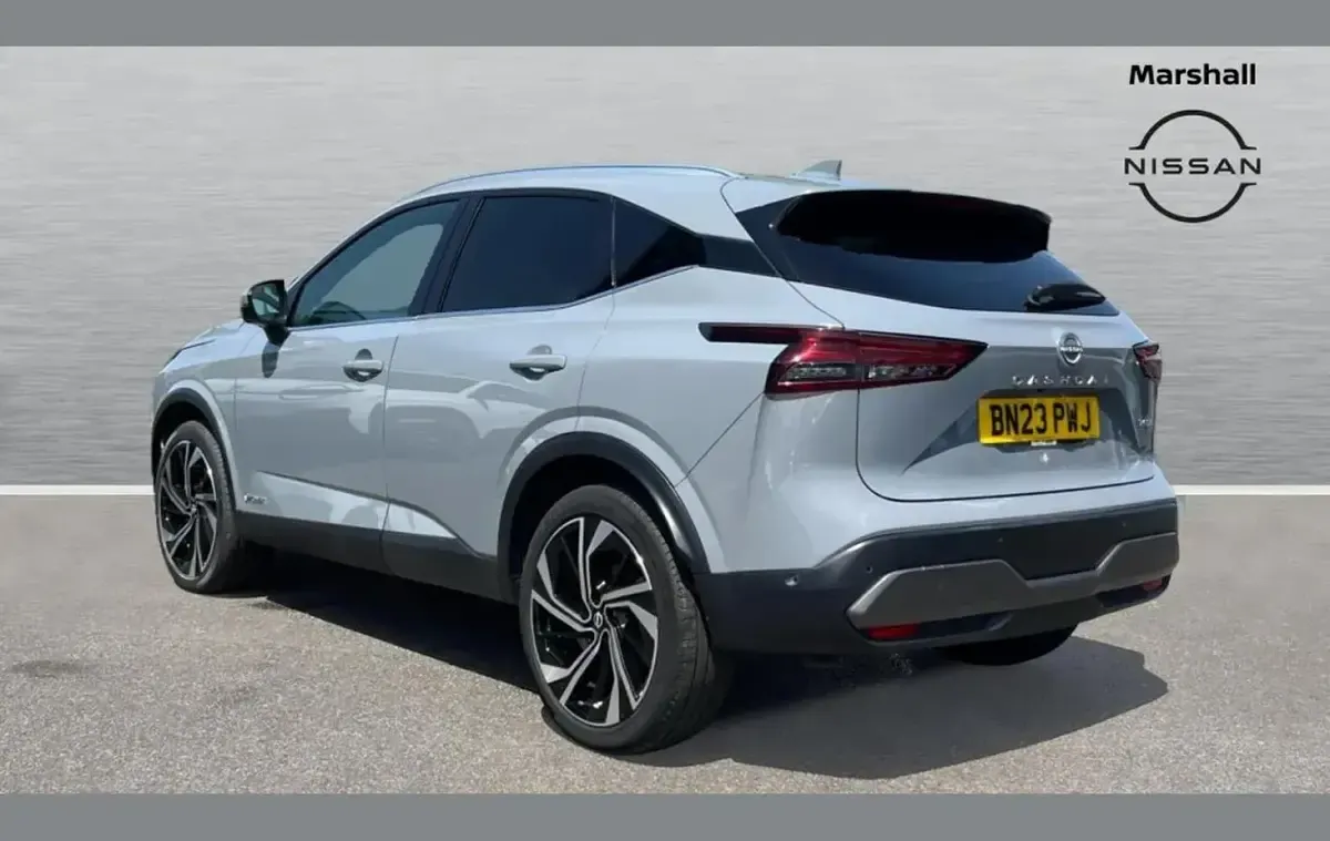 Used Nissan Qashqai Tekna+ 190 HP (139 kW) 2023 Grey SUV