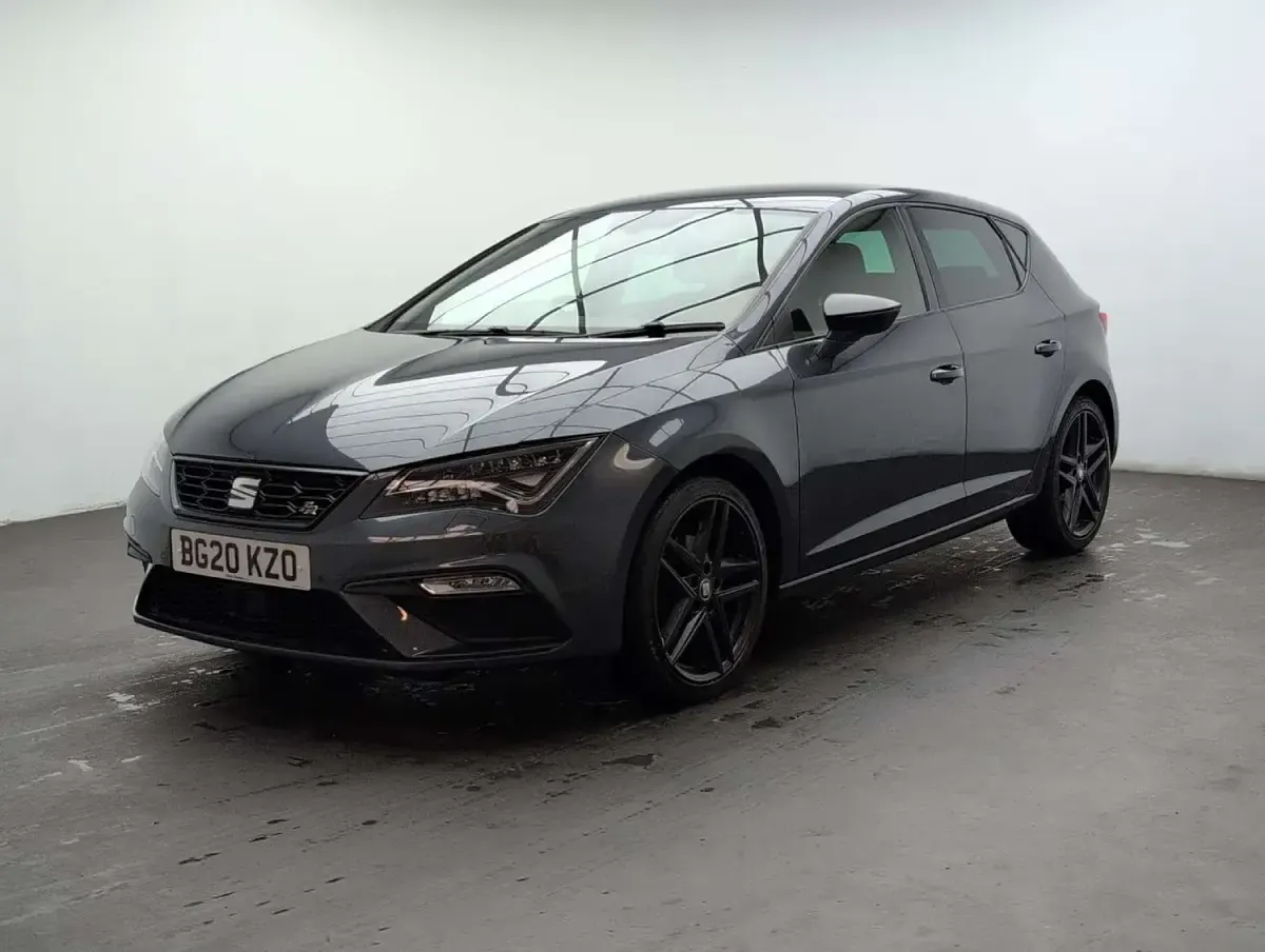 Used Seat Leon Black Edition 130 HP (95 kW) 2020 Grey Hatchback