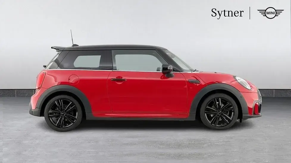 Used Mini Cooper Hatch 134 HP (98 kW) 2022 Red Hatchback