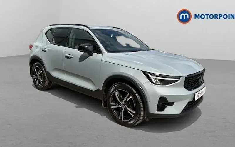 Used Volvo XC40 Plus 197 HP (144 kW) 2023 SUV