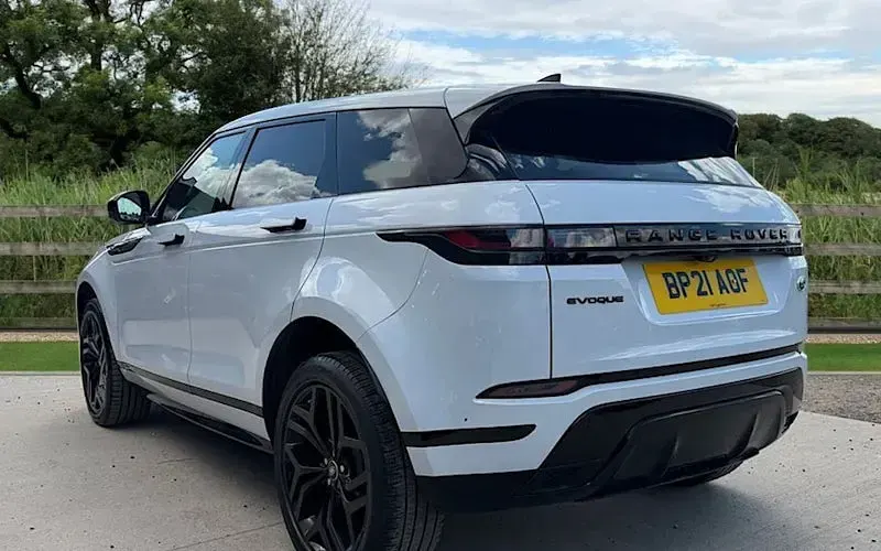 Used Land Rover Range Rover evoque SE Dynamic 253 HP (186 kW) 2021 White SUV