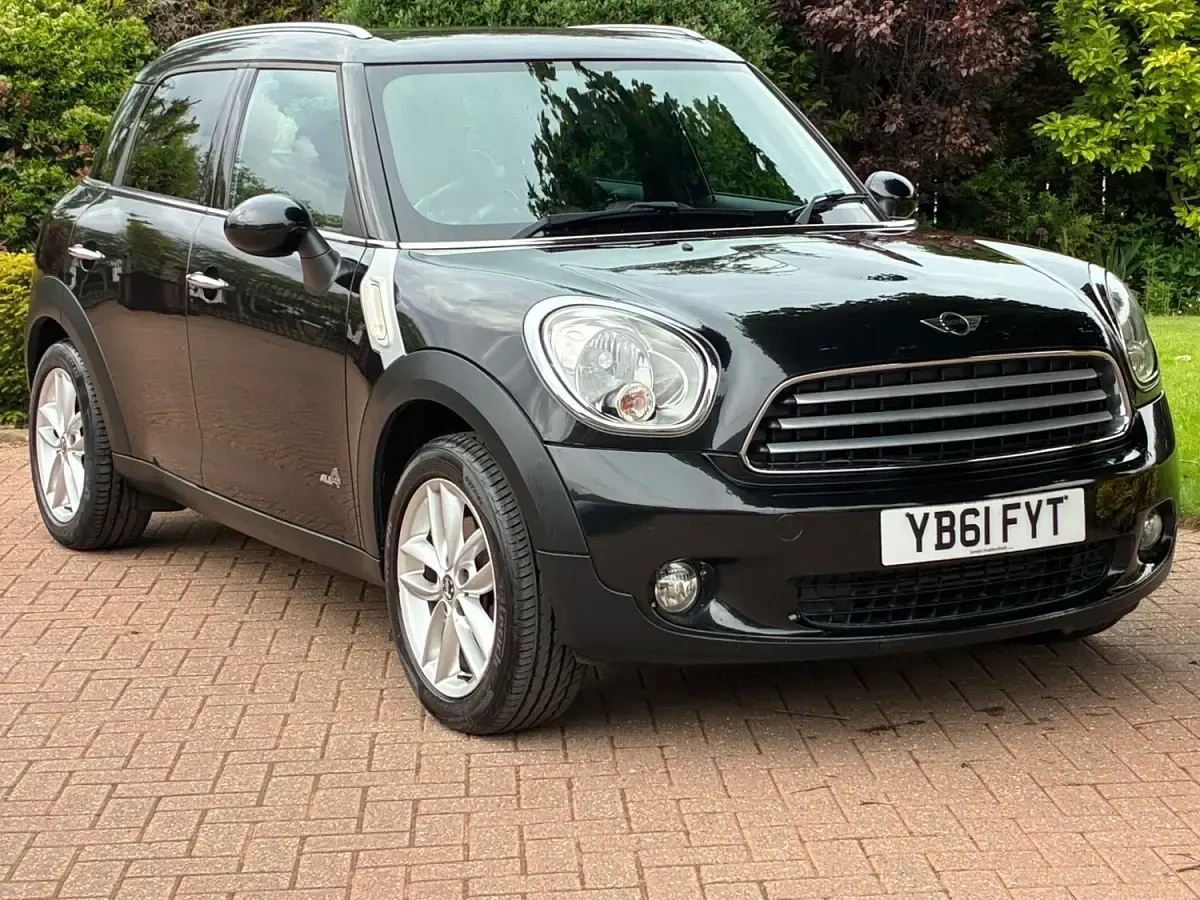 Used Mini Cooper D 2012 Black Hatchback