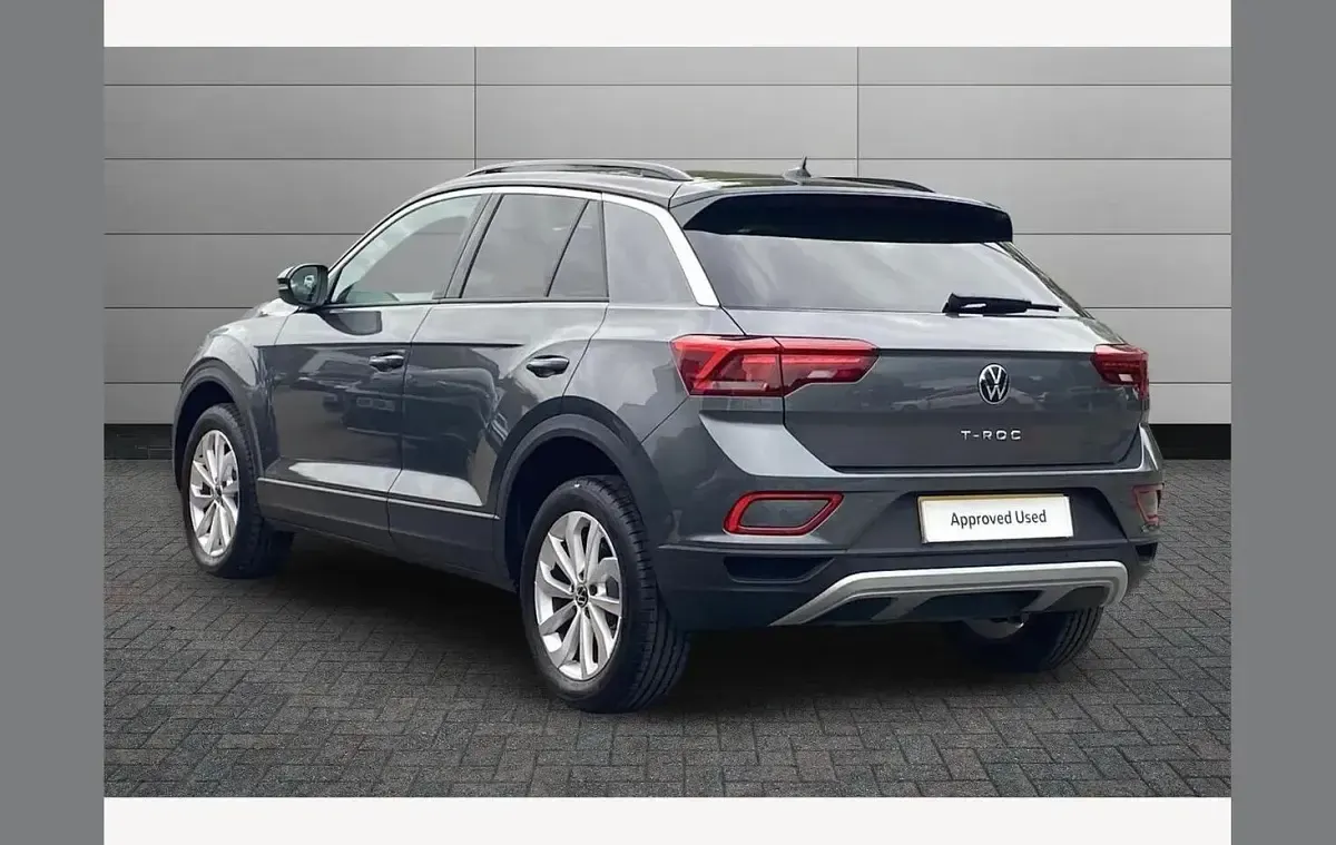 Used VW T-Roc Match 150 HP (110 kW) 2025 Indium grey SUV