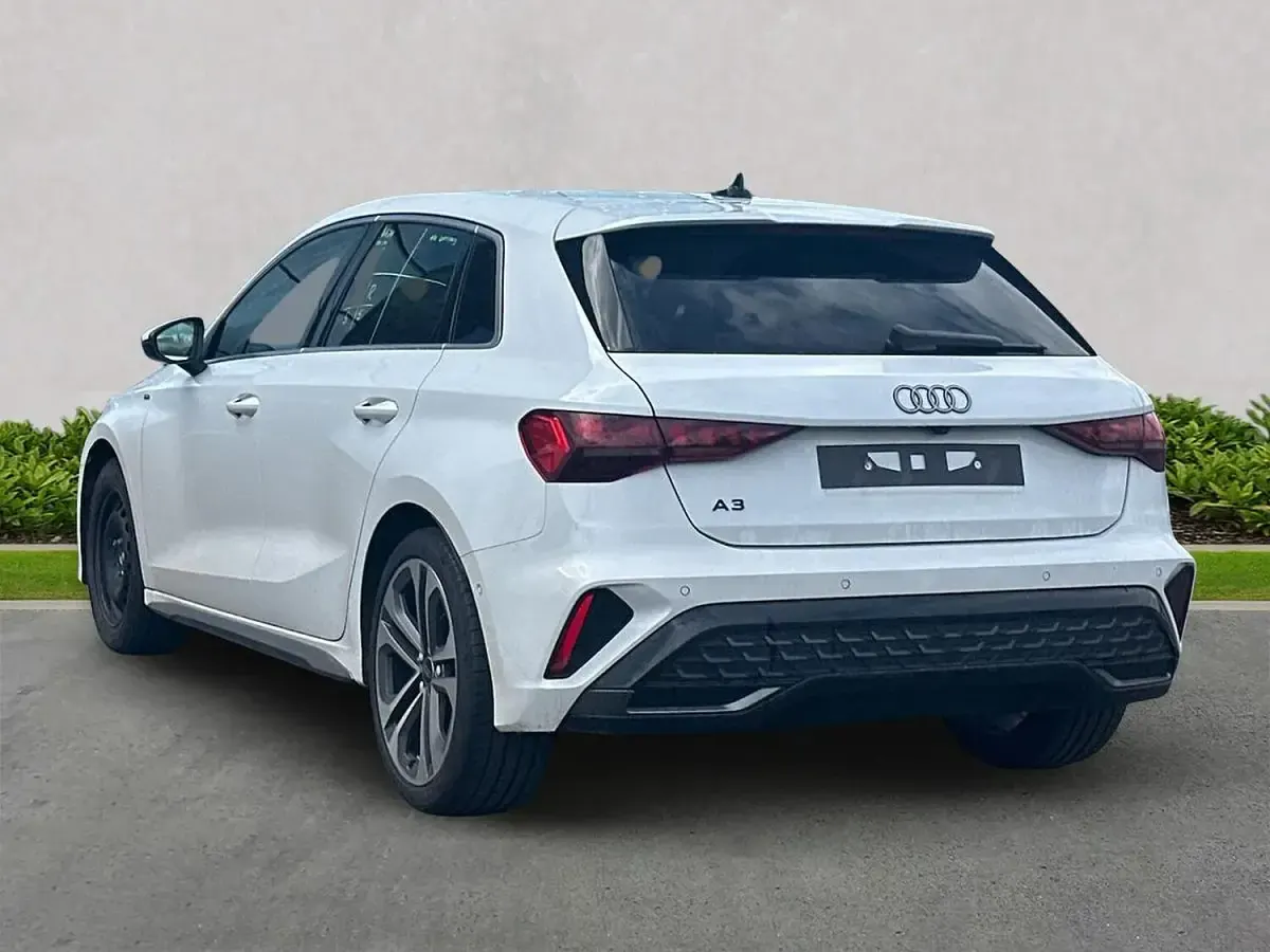 Used Audi A3 Sportback S-Line 116 HP (85 kW) 2025 White Hatchback