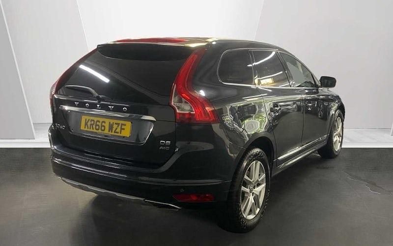 Used Volvo XC60 SE Lux 220 HP (161 kW) 2017 SUV