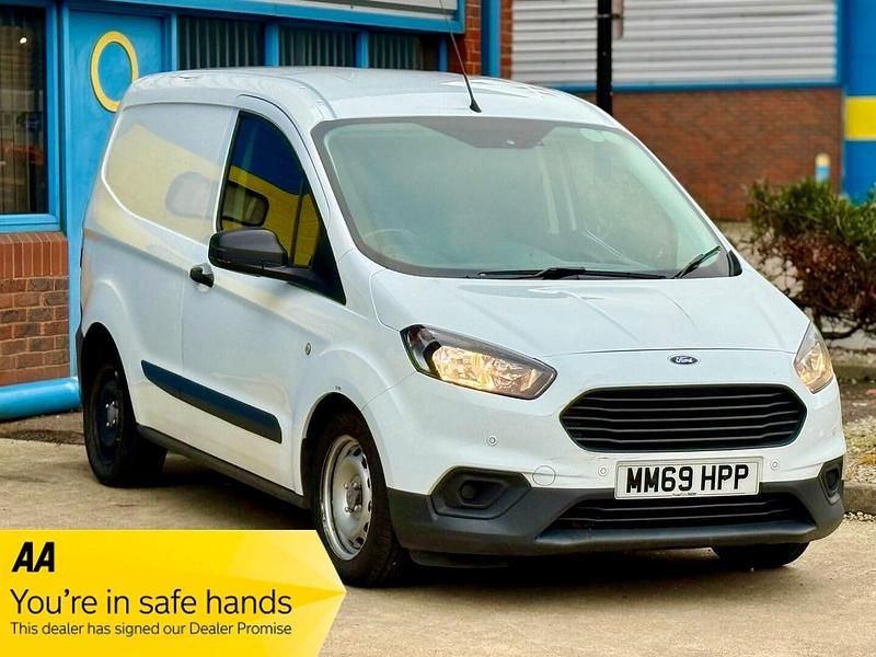 White Used 2020 Ford Transit Van | £5,499 (A bit pricey) - Image 1/4