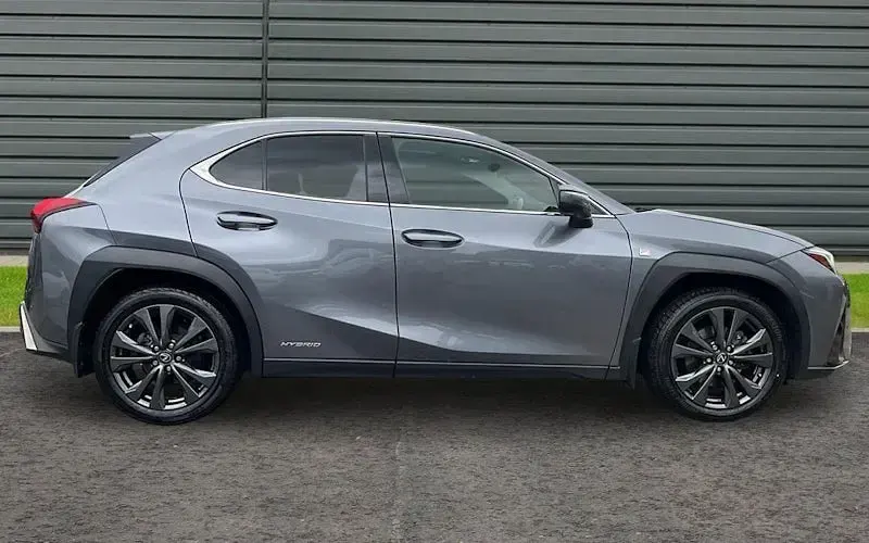 Used Lexus UX Sport Line 184 HP (135 kW) 2022 SUV