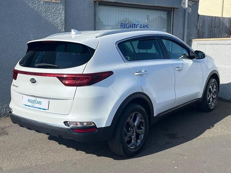 Used Kia Sportage 177 HP (130 kW) 2019 White SUV