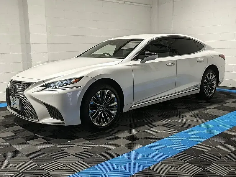 Used Lexus LS500h 2024 Pearl white Sedan