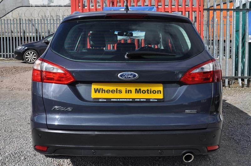 Used Ford Focus Titanium X 180 HP (132 kW) 2012 Grey Estate