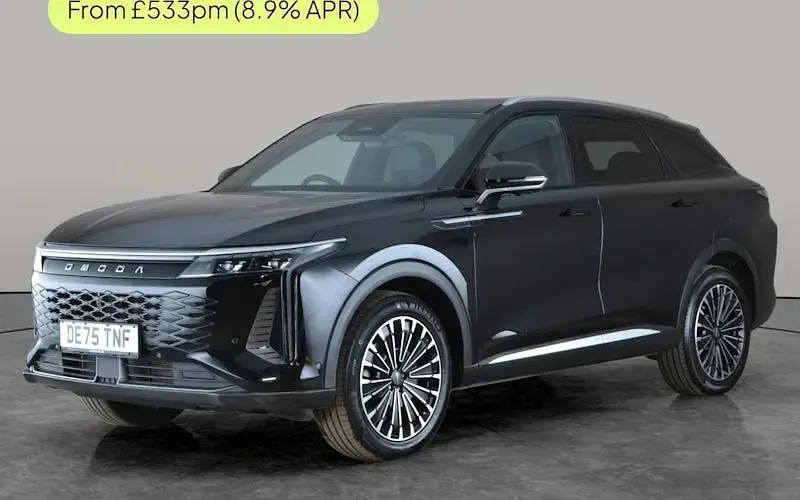 Used Omoda 9 537 HP (394 kW) 2025 SUV