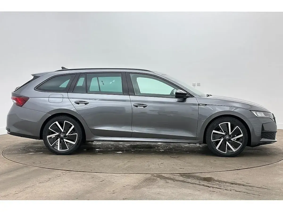 New Skoda Octavia SportLine 110 HP (80 kW) 2026 Graphite grey metallic Estate