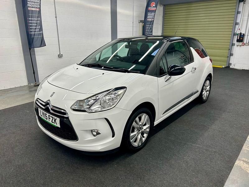 Used DS Automobiles DS3 2015 White Hatchback