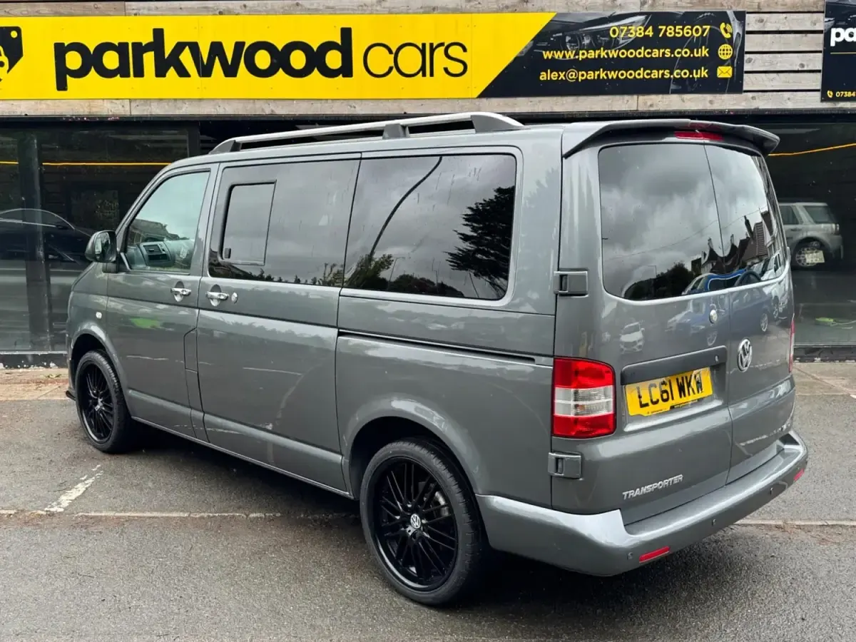 Używany VW Transporter 84 KM (61 kW) 2011 Szary Van