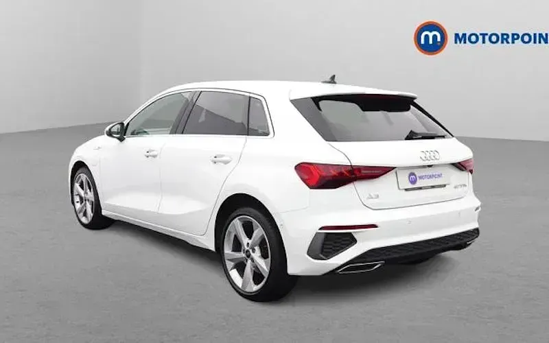 Used Audi A3 Sportback e-tron S-Line 204 HP (150 kW) 2025 Hatchback