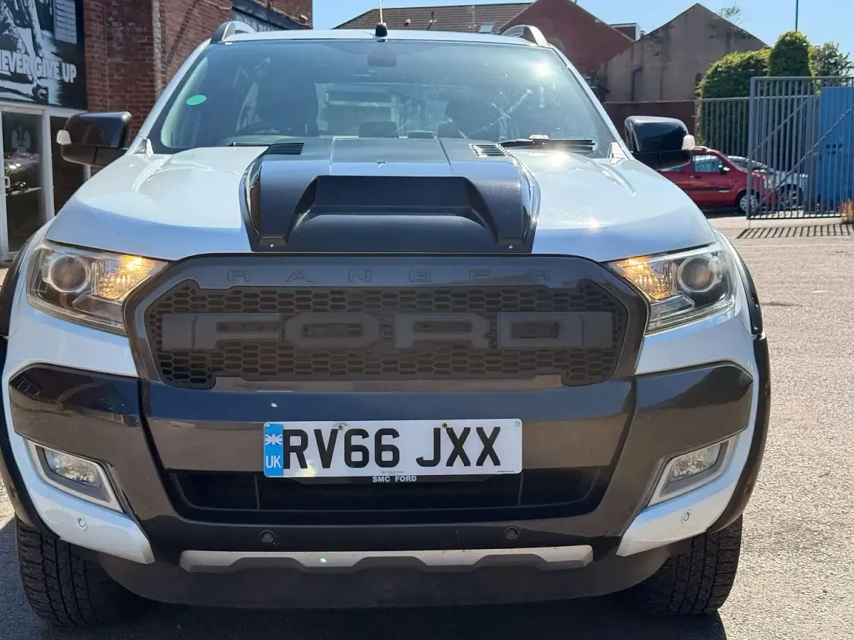 Used Ford Ranger Wildtrack 200 HP (147 kW) 2016 White Pickup