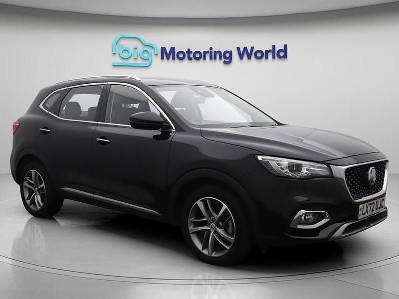 Black Used 2022 MG HS Excite SUV | £15,250 (Fair price) - Image 1/4