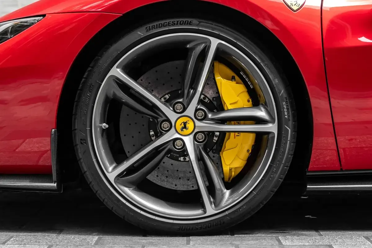 Used Ferrari 296 830 HP (610 kW) 2023 Red Coupe